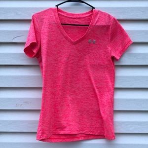 UNDER ARMOUR Hot Pink T